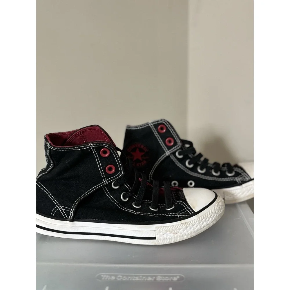 Converse these black